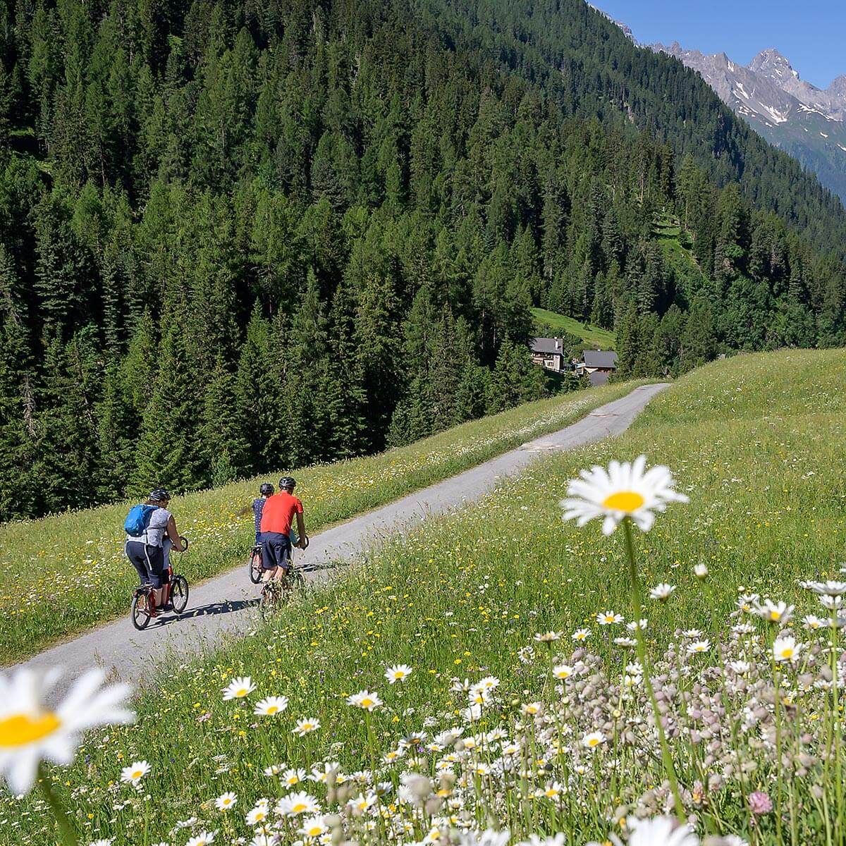 Trottinett-Tour in Bergün Trottinett-Tour in Bergün.
